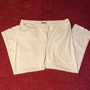 Jones of New York Signature White pants